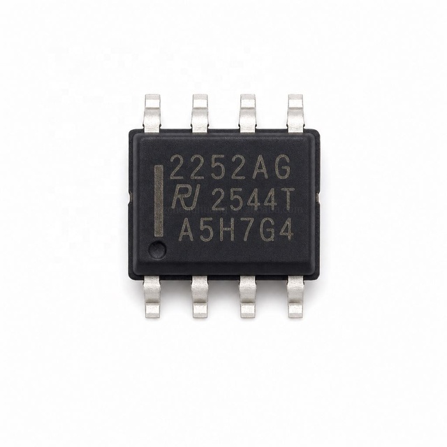 TLV2252AQDRQ1 LinCMOS Rail to Low Power Operational Amplifier