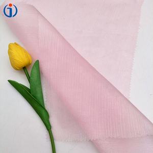 2025 nuovo tessuto plissettato 100% morbido poliestere Shimmer striscia rossa crêpe liquido metallico <span class=keywords><strong>in</strong></span> <span class=keywords><strong>Organza</strong></span> per abbigliamento di scena vestito - Product Image 5