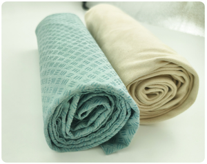 Toalla y Tapete de <span class=keywords><strong>Yoga</strong></span> de Microfibra Ecológica Personalizada con Puntos de Silicona <span class=keywords><strong>Antideslizantes</strong></span>, Secado Rápido, Accesorio de Fitness <span class=keywords><strong>para</strong></span> Ejercicio en Casa, <span class=keywords><strong>para</strong></span> Todas las Estaciones - Product Image 3