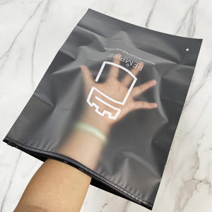 Suministros de Embalaje para Pequeñas Empresas, Bolsa Negra con Cierre, Logotipo Personalizado Impreso, Bolsa con Cierre para Empacar Ropa, Bolsas para Prendas - Product Image 6