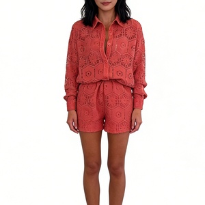 Ensemble 2 pièces en dentelle pour femme, style décontracté, col montant, haut à revers et short, tendance - Product Image 4