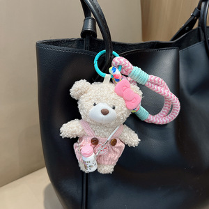 Lindo colgante de muñeco de peluche de oso Terry con diseño de pantalones con <span class=keywords><strong>tirantes</strong></span> y botella de agua para bolso de mujer - Product Image 5