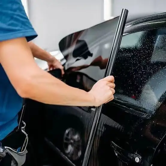 Boa qualidade fábrica diretamente uv400 solar filme uv rejeição carro tintas preto janela perfurada