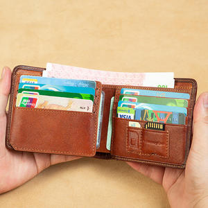 กระเป๋าสตางค์ AndoBag RFID Block แบบสั้นสำหรับผู้ชาย วินเทจ ลำลอง หนังวัวแท้ กระเป๋าเงินแบบสามพับ กระเป๋าสตางค์ผู้ชายทรงบาง ใส่บัตรได้ รุ่น 8026 - Product Image 4