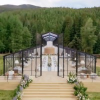 Tente de réception de luxe pour mariages et événements extérieurs, type chapiteau, avec grand atrium, pour 500 personnes