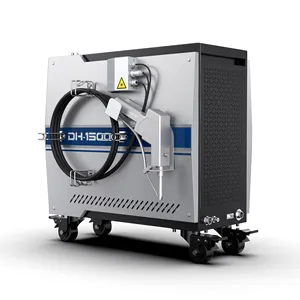 Machine laser de soudage 1500w Machine de nettoyage et de soudure laser 2000w Machine de soudage laser portable refroidie par air