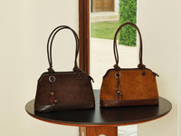 Sac à main de luxe en cuir végétalien suédé avec fermeture éclair, sac fourre-tout à bandoulière unique, grand sac décontracté et pendentif pompon