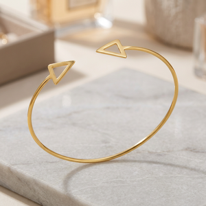 Brazalete Sencillo Hecho a Mano con Dijes, Plata de Ley 925, Chapado en Oro, Joyería Romántica y Elegante, Regalo de Aniversario de Bodas o Compromiso - Product Image 1
