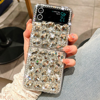 Coque de téléphone pour Samsung Galaxy Z Flip 6 5, brillante, scintillante, pour filles et femmes, avec des étoiles brillantes, des paillettes, en TPU, avec protection des quatre coins