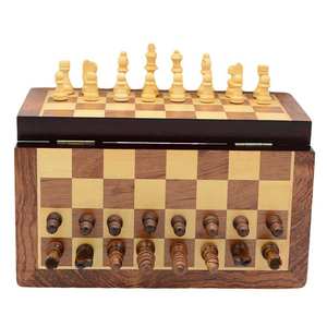 Großhandel 30/34/39 cm hölzernes Schachfaltset mit magnetischer Absaugung Schachset pädagogisches wettbewerbsfähiges Tischspiel - Product Image 5
