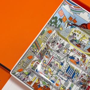 Cenicero de Cerámica de Estilo Europeo para Escritorio, Diseño Cuadrado de Gran Diámetro con Cuatro Ranuras, Base Antideslizante, Uso Personalizado en el Hogar y Restaurantes - Product Image 5