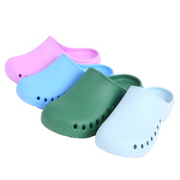 Sabots d'été respirants en EVA avec embout renforcé en plastique, anti-abrasion, pour la protection au travail en intérieur, à la maison, en extérieur et en usine