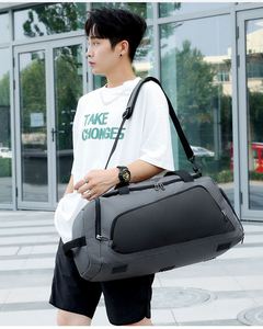 Bolsa Deportiva Multifuncional Impermeable, Bolsa de Viaje de Gran Capacidad para Fin de Semana o Pernocta con Compartimento para Zapatos - Product Image 2
