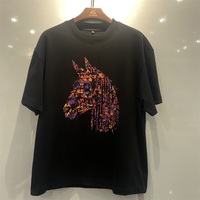 T-shirt Oversize Unisexe Vintage Noir Délavé avec Motif Croix Gothique et Chapelet, Streetwear, Manches Courtes, Imprimé Multicolore en Relief