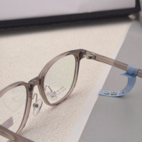 Nouvelle monture de lunettes œil-de-chat rouge bordeaux tendance pour la correction du contour du visage avec plaquettes nasales 18318