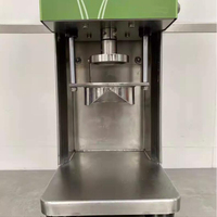 Machine de forage de noix de coco fraîche commerciale 6cm 7cm 8cm trou ouvre-noix de coco pour l'eau de noix de coco