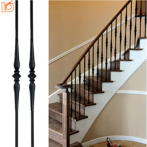 درابزين درابزين حديث عالي الجودة بمجوف مربع واحد ، مغزل درج معدني ، درابزين من الحديد المطاوع - Product Image 1