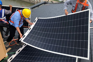 New Technology Flexible <b>Solar</b> 370W 375W 375W 380W 385W Bendable Flexible <b>Solar</b> for Tile Steal Roof House - Product Image 4