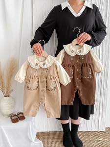 Tuta <span class=keywords><strong>senza</strong></span> <span class=keywords><strong>maniche</strong></span> per neonato primavera autunno pantaloni con bavaglino da ragazza Set di tutine di cotone - Product Image 2