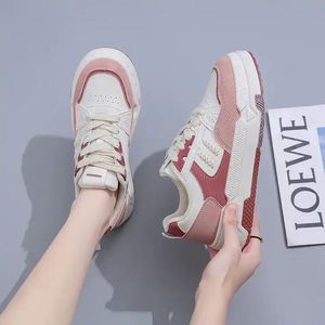 Version coréenne des chaussures à semelles épaisses pour étudiantes, chaussures de sport décontractées pour femmes, nouvelle collection printemps 2026 - Product Image 1