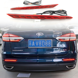 Feux arrière LED pour pare-chocs arrière Ford Mondeo 2018-2021, mise à niveau retrofit, matériau acrylique PCABS - Product Image 1