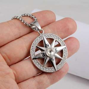 Collier Pendentif Boussole Viking <span class=keywords><strong>Pirate</strong></span> Tendance Hip Hop 2026 pour Hommes, Bijou en Acier Inoxydable Plaqué Or, Étanche et Inaltérable - Product Image 5