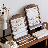 Présentoir vertical en bois de noyer pour boucles d'oreilles, support pour bagues, présentoir à bijoux pour vitrine de magasin, accessoires d'exposition