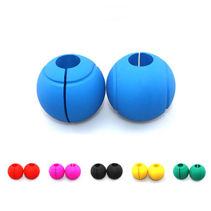 Poignée en silicone épaisse avec logo personnalisé pour la musculation et le fitness - Product Image 3