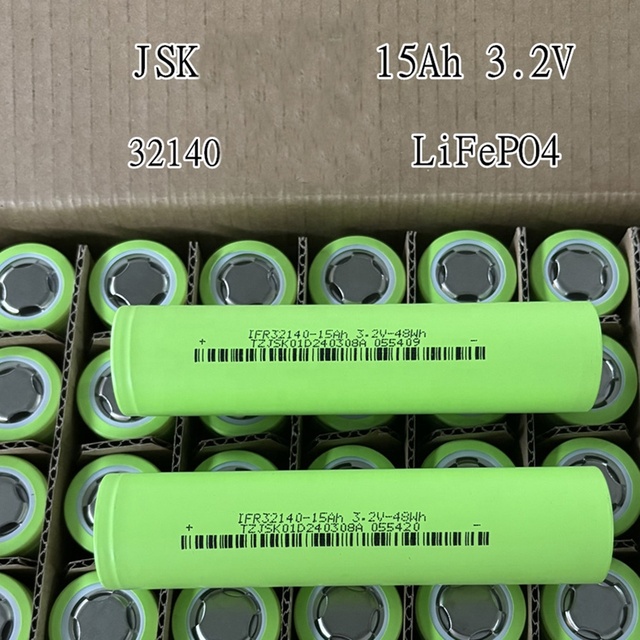 JSK 32135 33140 Cylindrical Battery Cell 3.2v 15ah Lfp Battery Cells for Tour Bus Electric Wheelchair E-bike Forklift