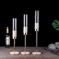 Vente en gros de bougeoirs en aluminium noir de qualité européenne, hauts, rustiques et coniques, pour la décoration de la maison et des tables de mariage