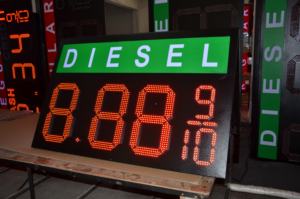 Per esterni 7 segmenti prezzo del carburante 888 9/10 segno Led 12 <span class=keywords><strong>15</strong></span> 18 20 22 24 32 pollici normale Diesel rosso verde <span class=keywords><strong>15</strong></span> pollici prezzo del carburante segno LED - Product Image 5