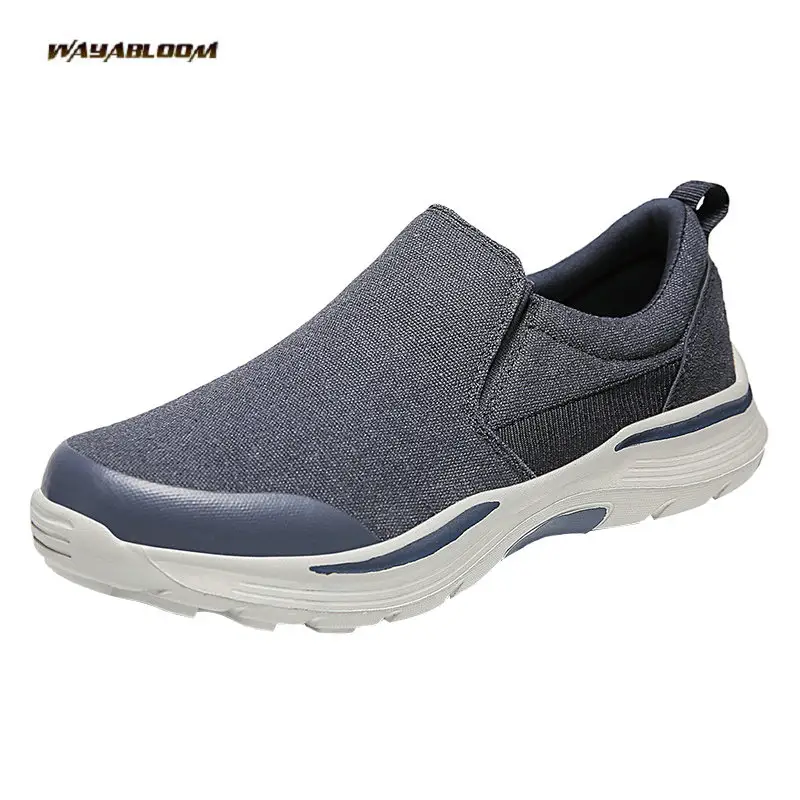 Vente en gros de nouvelles grandes chaussures décontractées à semelles épaisses, chaussures à la mode et respirantes chaussures pour hommes PVC toile maille ODM OEM