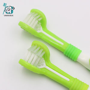 Venta de fábrica, cepillo de dientes de masaje para mascotas de alta calidad, cerdas suaves de <span class=keywords><strong>3</strong></span> lados, mango de plástico de 360 grados, cepillo de dientes para perros para mascotas - Product Image 3