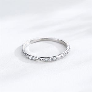 Bague fine en argent S925 motif nœud vent froid pour femme, tendance et polyvalente, utopique, de niche, empilable, pour le doigt - Product Image 2