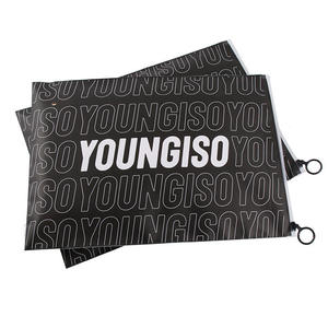 Bolsas de Plástico Negras de PE con Cierre Ziplock, Ecológicas, Transparentes, para Empacar Ropa, con Logotipo Personalizado Impreso - Product Image 4