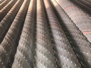 Filtre à fente de pont de qualité supérieure - Matériel en acier inoxydable/acier au carbone pour les équipements de forage de puits de pétrole et d'eau - Product Image 6