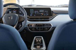 SUV Changan <span class=keywords><strong>Benni</strong></span> E-star d'occasion économique - Product Image 2