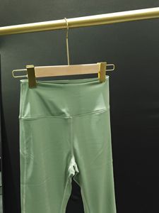 Nuevo conjunto de traje de <span class=keywords><strong>yoga</strong></span> deportivo europeo y americano, pantalones para correr y fitness, clase de <span class=keywords><strong>yoga</strong></span> ajustada para mujeres - Product Image 3