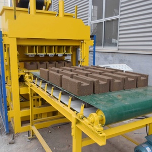 Máquina de Fabricação de Blocos de Solo Argiloso Intertravados Automática FL5-10 com Bomba para Linha de Produção de Tijolos - Atacado 2025 - Product Image 2