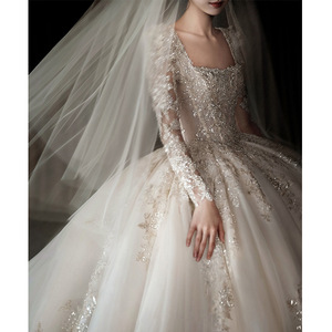 <span class=keywords><strong>Robe</strong></span> <span class=keywords><strong>de</strong></span> <span class=keywords><strong>mariée</strong></span> principale à manches longues nouvelle <span class=keywords><strong>mariée</strong></span> <span class=keywords><strong>grande</strong></span> queue industrie lourde française haut <span class=keywords><strong>de</strong></span> gamme petit Style Satin - Product Image 3