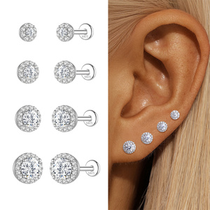 Pendiente de Plata de Ley 925 con Moissanita, Diseño Geométrico de Corazón y Copo de Nieve, Hipoalergénico, Parte Trasera Plana, para Piercing de Cartílago - Product Image 4