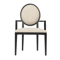 Fauteuil P2202 au design classique français, style vintage, dossier rond, rembourré, en bois, pour ferme et hôtel, avec accoudoirs