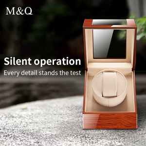 M&Q Caja Giratoria Automática para Relojes de 1 Ranura, Madera Maciza con Acabado de Laca de Piano de Alto Brillo, Antimagnética, Silenciosa, con Fuente de Alimentación para Relojes Mecánicos - Product Image 3