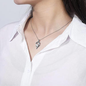Collar de Joyería de Moda, Collar con Colgante, Joyería Fina, Collar de Plata 925, Joyería para Mujer, Plata de Ley 925, Joyería con Forma de Corazón - Product Image 3