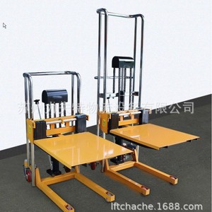 รถยกไฮดรอลิกขนาดเล็ก 400 กก. แบบแมนนวล สำหรับยกแม่พิมพ์  ความกว้างงา 550 มม. ความสูงขา 80 มม. - Product Image 3