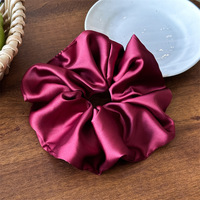 BINQING 2025 Logo personnalisé cravates à cheveux grande taille couleur unie Satin chouchous femmes accessoire Style doux prix d'usine en gros