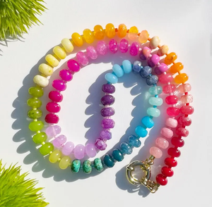 Collier pendentif opale pierre précieuse arc-en-ciel, chaîne en cuivre style Europe & Amérique, fermoir cœur, perles plates - Product Image 1