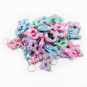 <span class=keywords><strong>Porte</strong></span>-clés en caoutchouc PVC souple avec les lettres de l'alphabet, <span class=keywords><strong>licorne</strong></span> 3D, <span class=keywords><strong>personnalisé</strong></span> - Product Image 2