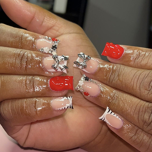 Faux ongles imprimés léopard français 3D avec pointes en diamant, dégradé, perles et strass pour manucure - Product Image 2