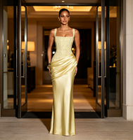 Robe longue élégante et généreuse en satin patchwork ornée de paillettes et de perles, avec col bateau, nouvelle collection personnalisée